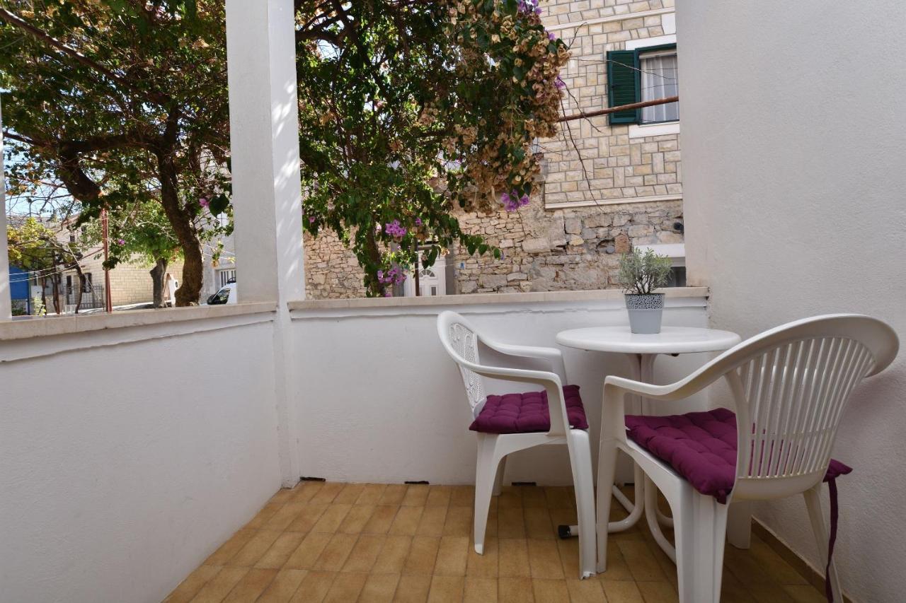 Apartments And Rooms Jakov Primošten Εξωτερικό φωτογραφία