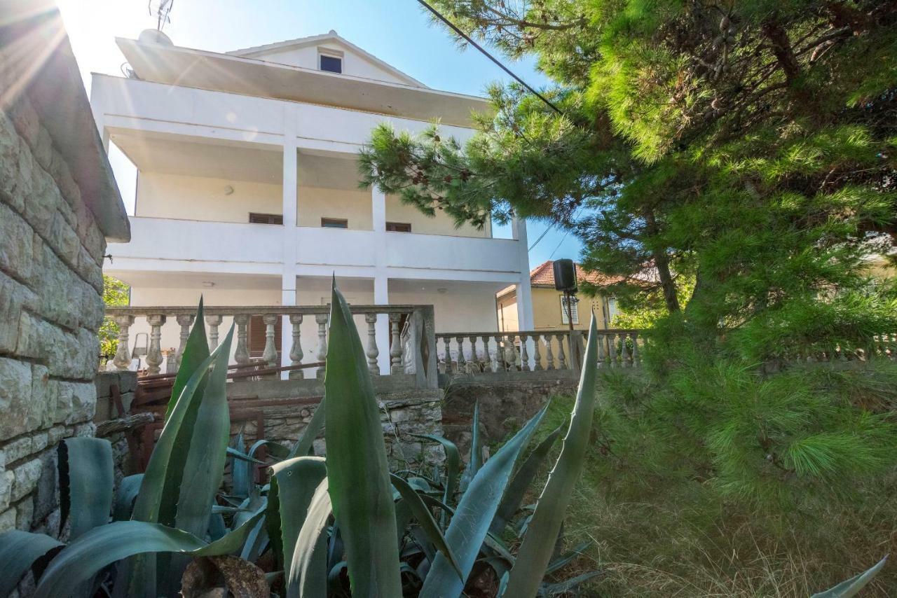 Apartments And Rooms Jakov Primošten Εξωτερικό φωτογραφία