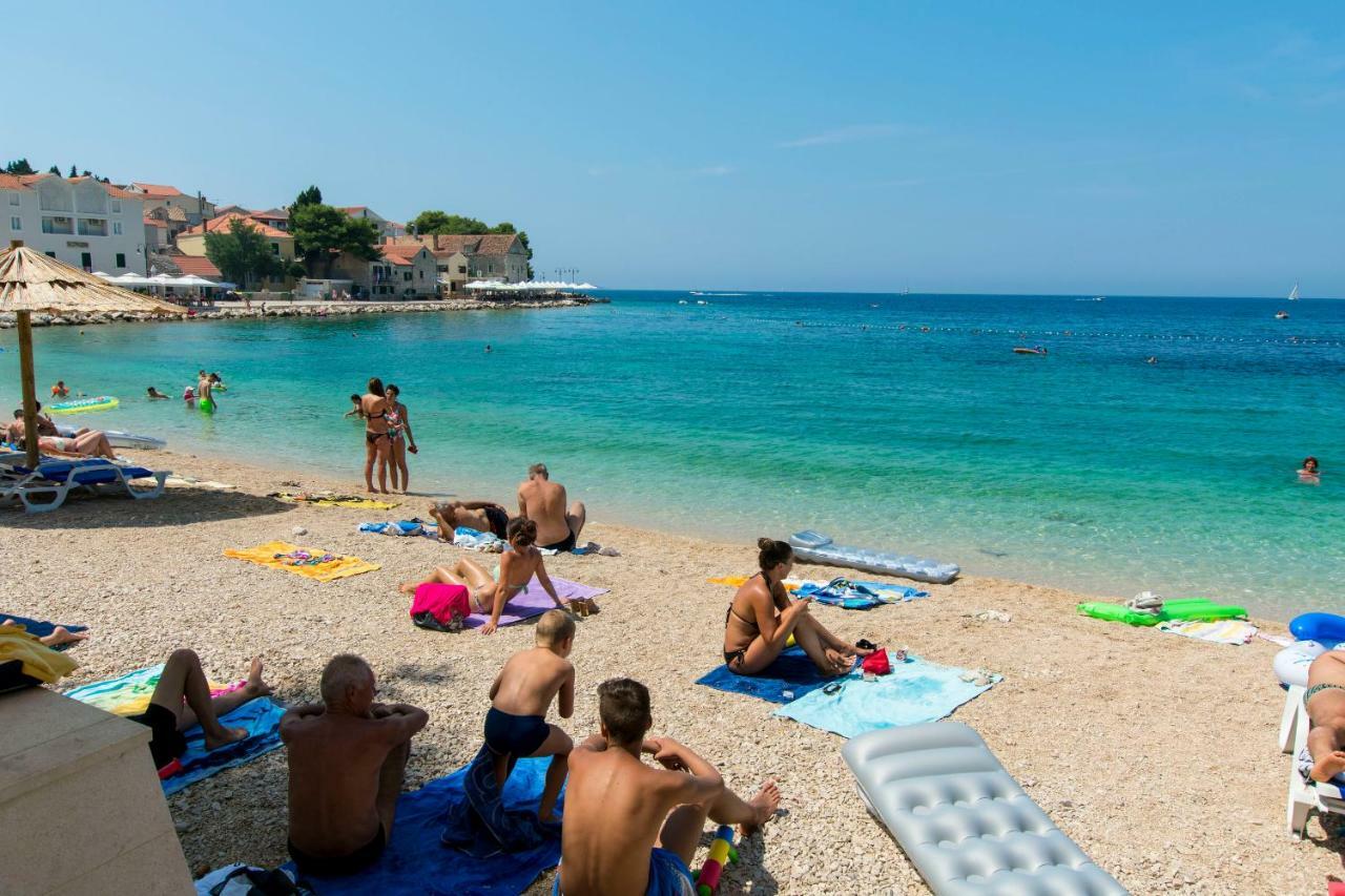 Apartments And Rooms Jakov Primošten Εξωτερικό φωτογραφία