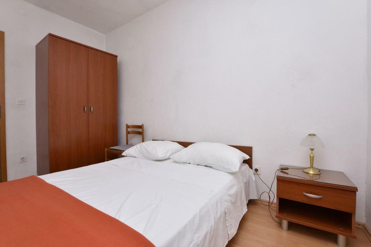 Apartments And Rooms Jakov Primošten Εξωτερικό φωτογραφία