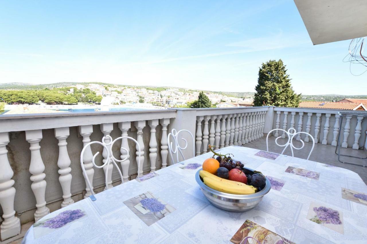 Apartments And Rooms Jakov Primošten Εξωτερικό φωτογραφία